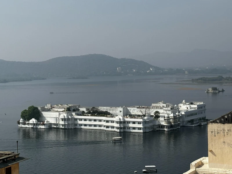 Jaipur and Udaipur Tour Package: 3 Days, 2 Nights