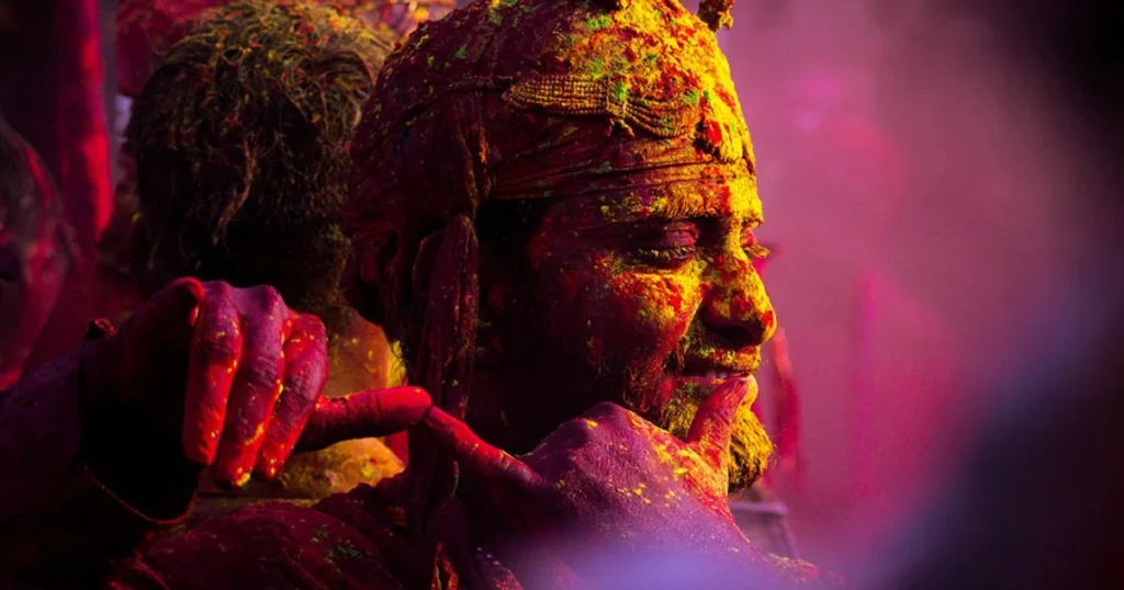 Tour del Triángulo Dorado con Holi